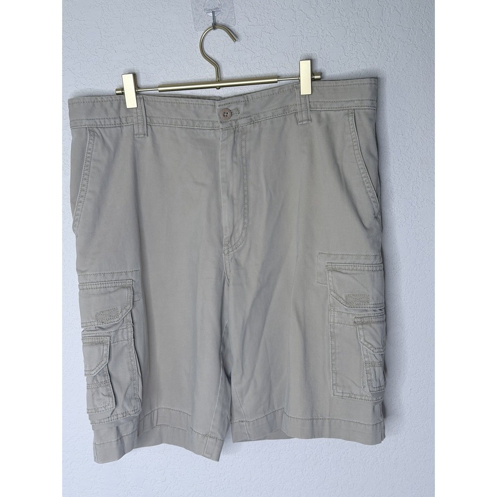 Izod Saltwater Cargo Shorts Men 36 Khaki Outdoors Hiking 10in Inseam